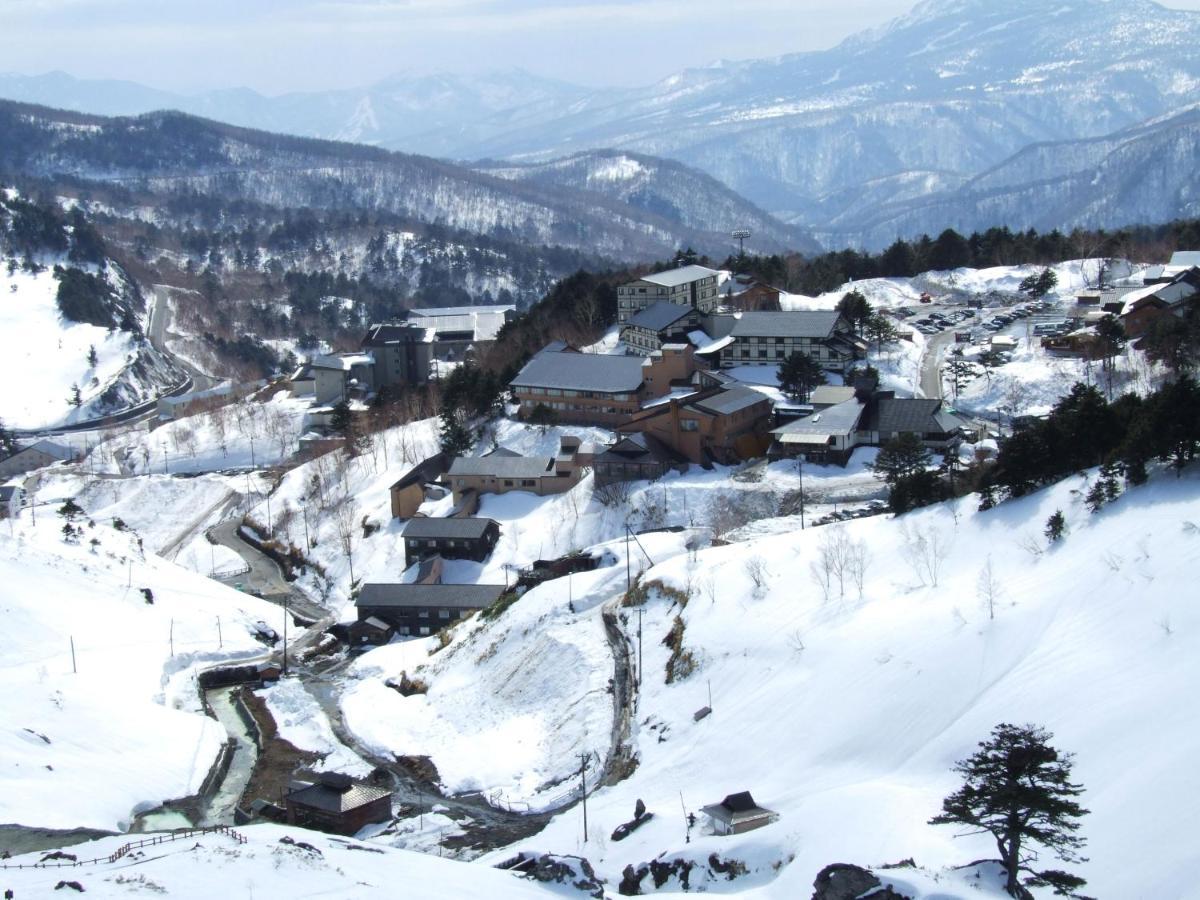 Manza Onsen Nisshinkan Tsumagoi Exterior foto