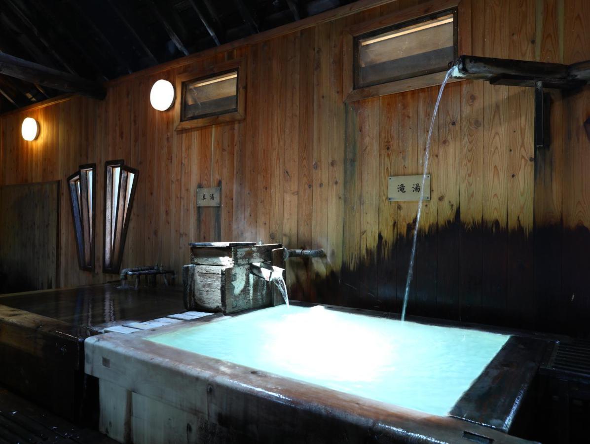 Manza Onsen Nisshinkan Tsumagoi Exterior foto